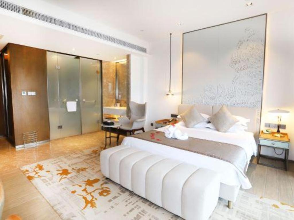 Rock Platinum Sea View Hotel Sanya Eksteriør billede