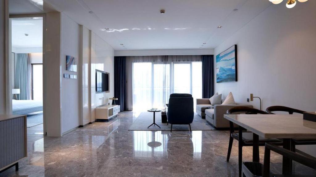 Rock Platinum Sea View Hotel Sanya Eksteriør billede