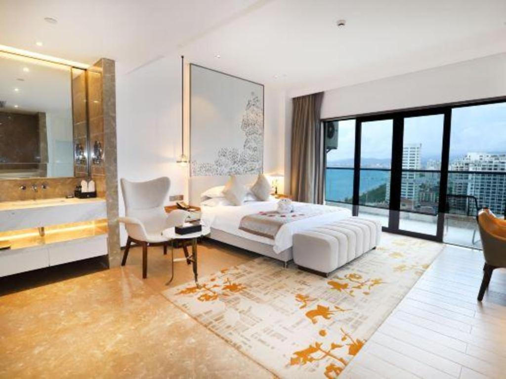 Rock Platinum Sea View Hotel Sanya Eksteriør billede