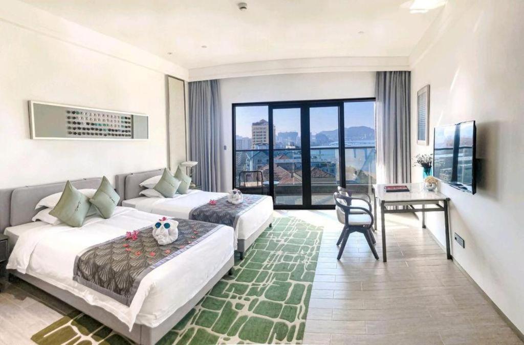 Rock Platinum Sea View Hotel Sanya Eksteriør billede