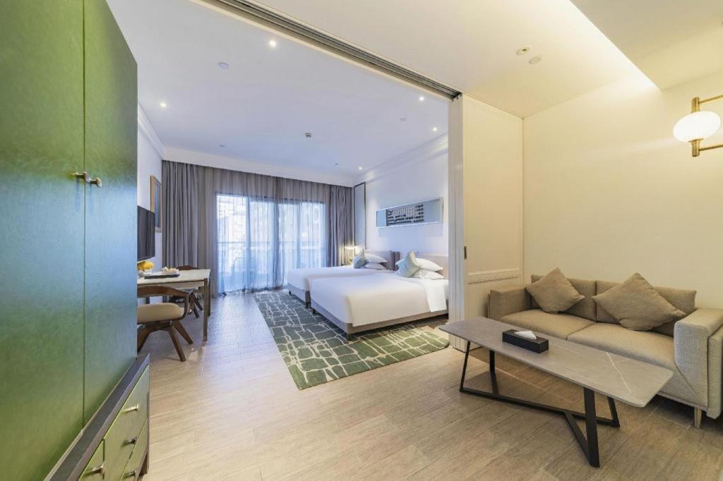 Rock Platinum Sea View Hotel Sanya Eksteriør billede