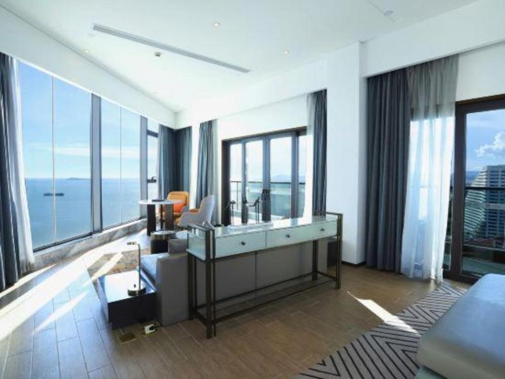 Rock Platinum Sea View Hotel Sanya Eksteriør billede