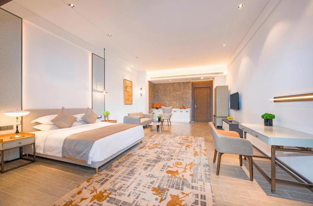 Rock Platinum Sea View Hotel Sanya Eksteriør billede